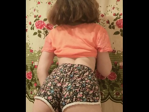❤️ Gadis muda seksi menanggalkan celana pendeknya di depan kamera ❤️❌ Video sialan di id.cassino-vulkan646.ru