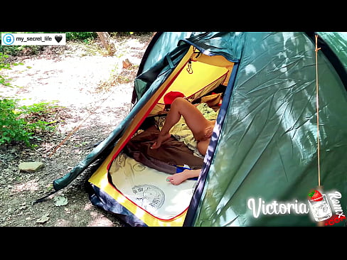 ❤️ Difilmkan di kamera Pria brengsek yang bersemangat dari Orang Asing di dalam tenda ❤️❌ Video sialan  di id.cassino-vulkan646.ru